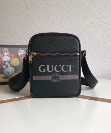 Fake Gucci Men Print Messenger Bag Black